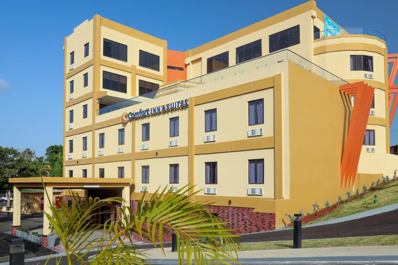 Comfort Inn & Suites Tobago Signal Hill Exteriör bild